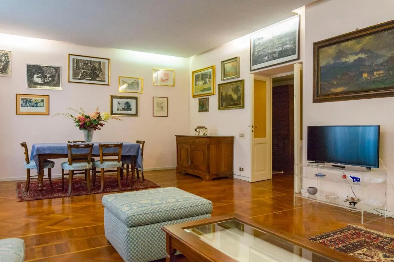 Luxury Art Atelier Apartment Rome